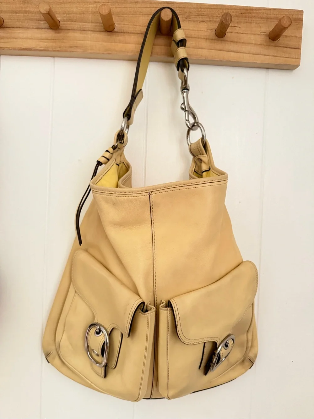 Vintage Coach Bleecker Leather Extra Large Duffle Shoulder Bag Yellow F13356